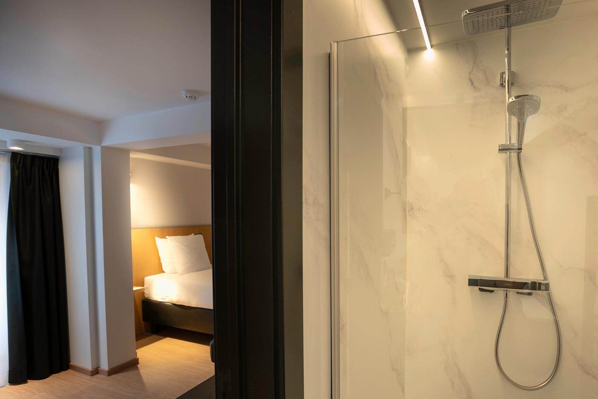 Comic Art Hotel Γάνδη Εξωτερικό φωτογραφία